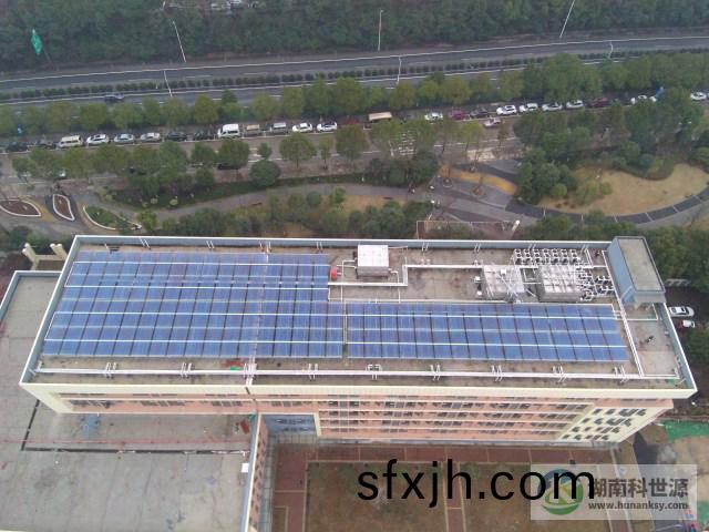 长沙县天达中学4#食堂及学生宿舍屋顶太阳能热水系统工程