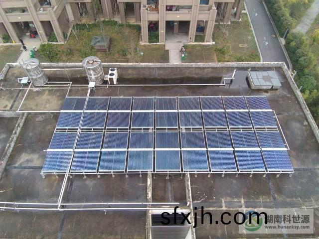 长沙芙蓉生态新城三号安置小区幼儿园太阳能热水系统