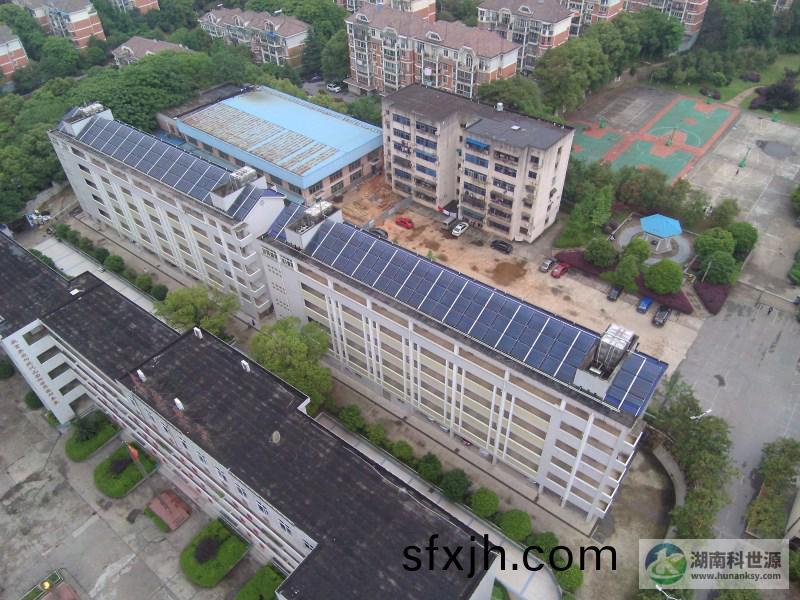 长沙县星沙中学学生宿舍太阳能热水系统工程