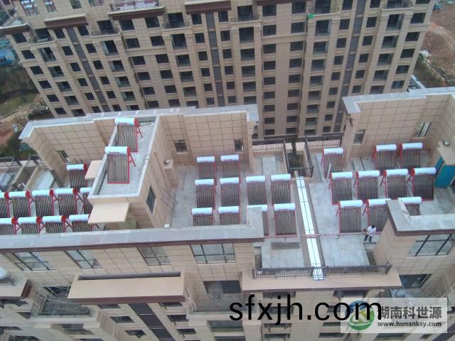 恒泰·湘壹府1.1期太阳能热水工程