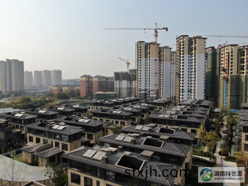 蓝光·雍锦半岛项目别墅部分太阳能热水工程