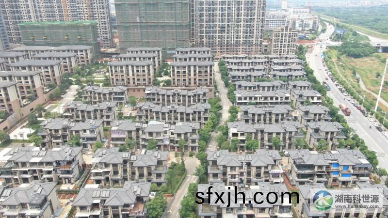 澳海望洲府一期别墅太阳能热水系统工程