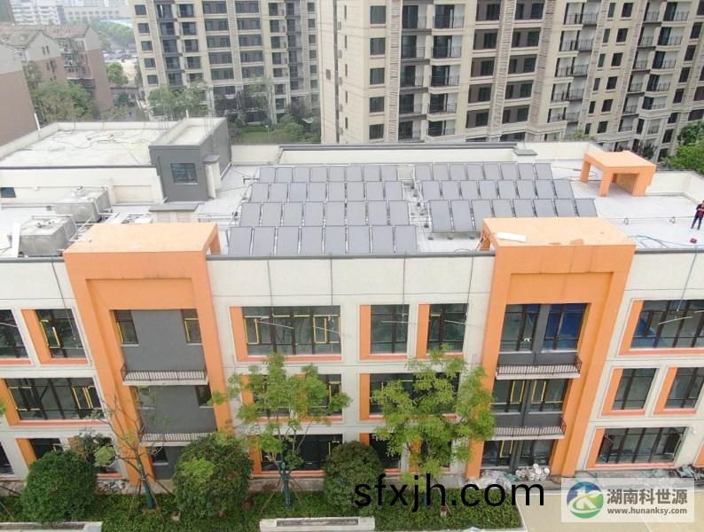 长沙中海珑庭住宅小区15#栋幼儿园太阳能热水系统工程