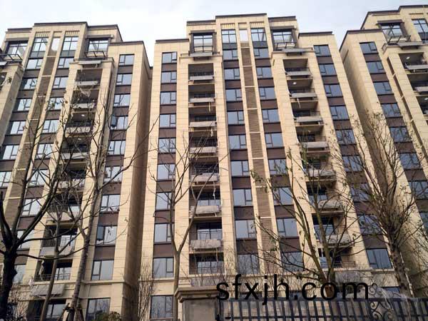 阳台壁挂式太阳能热水系统工程