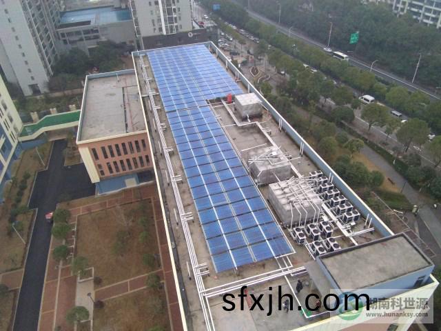 学校屋顶空气能热水工程
