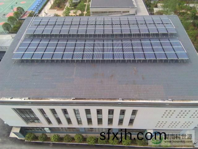 太阳能平铺大串联热水循环系统