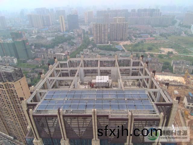 屋顶架构层太阳能热水系统