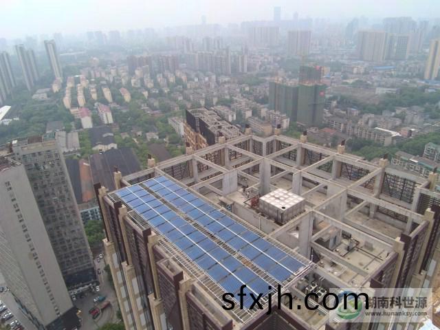 屋顶架构层太阳能热水系统