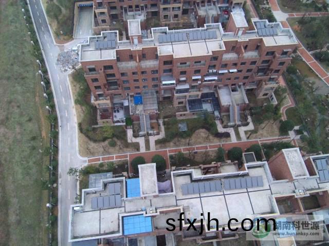 集中集热分户储热太阳能热水系统