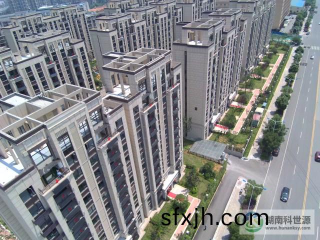 阳台壁挂太阳能热水系统