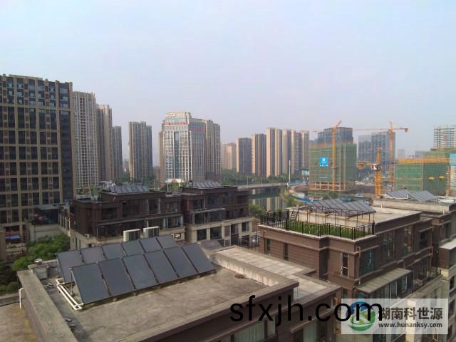 平板太阳能热水系统